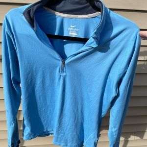 Nike dry fit long sleeve shirt
